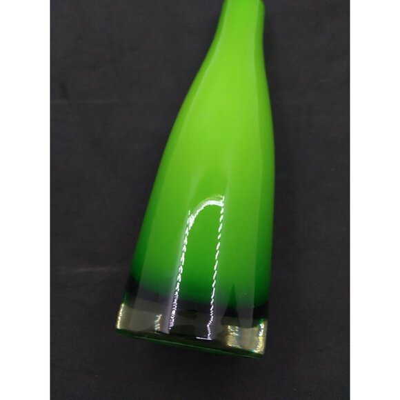 Vtg. Retro Encased Green Scandinavian Style Clear Bottom Bud Vase Almost 7.5" - Picture 3 of 10